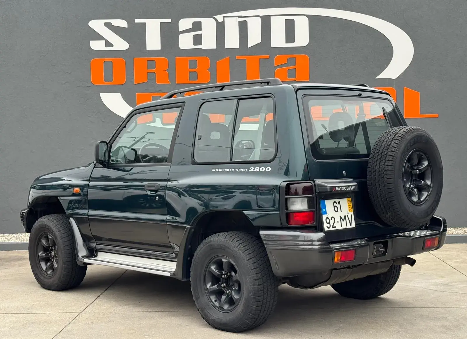 Mitsubishi Pajero 2.8 TD GLS 2