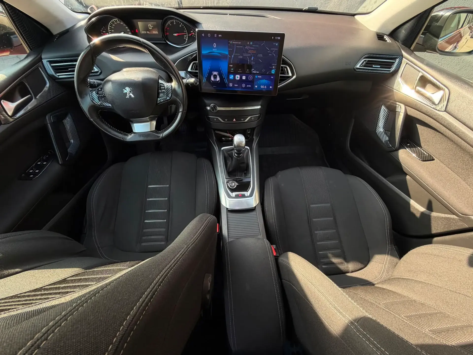 Peugeot 308 1.6 e-HDi Allure J17 15