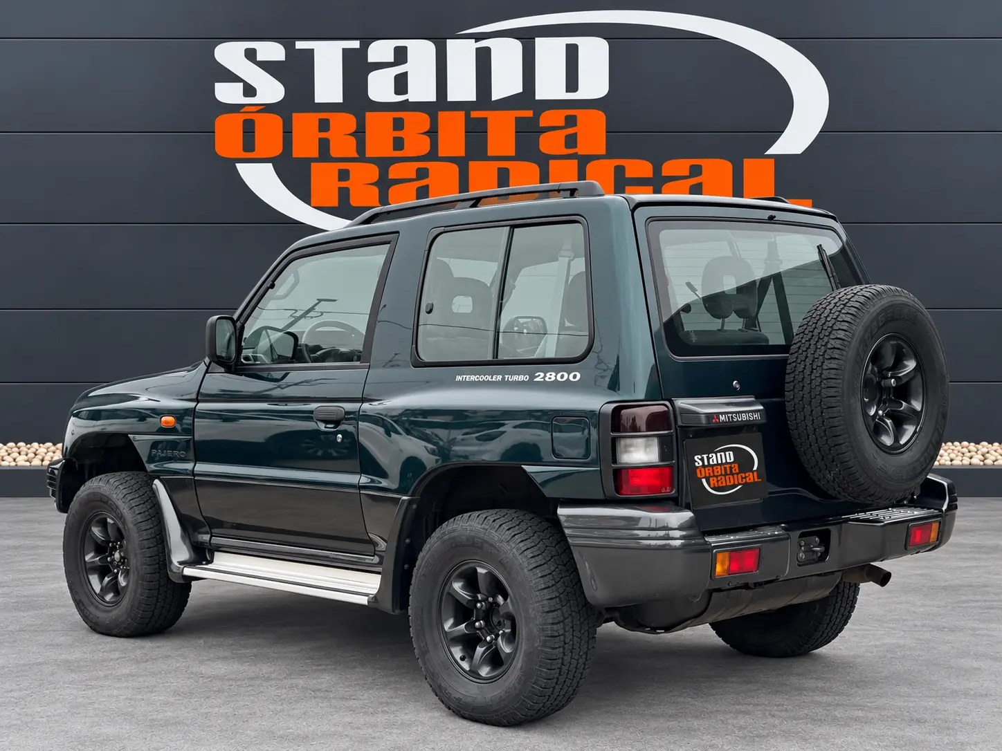 Mitsubishi Pajero 2.8 TD GLS 2