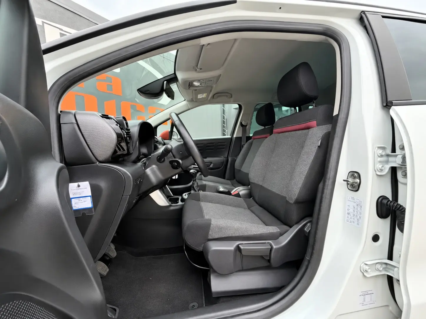 Citroen C3 Aircross 1.2 PureTech C-Series 25