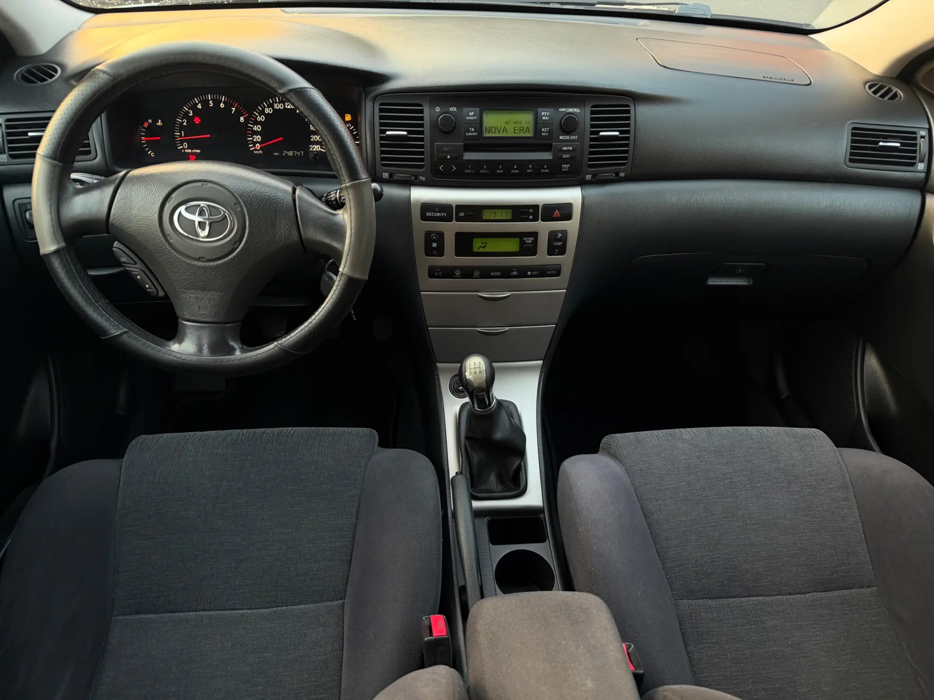 Toyota Corolla SW 1.4 VVT-i AC 15