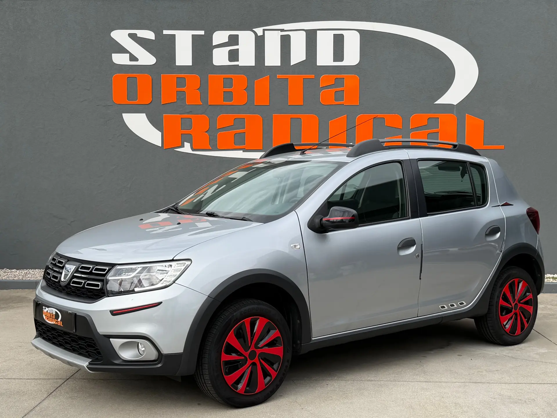 Dacia Sandero 0.9 TCe SL Stepway of Life 1