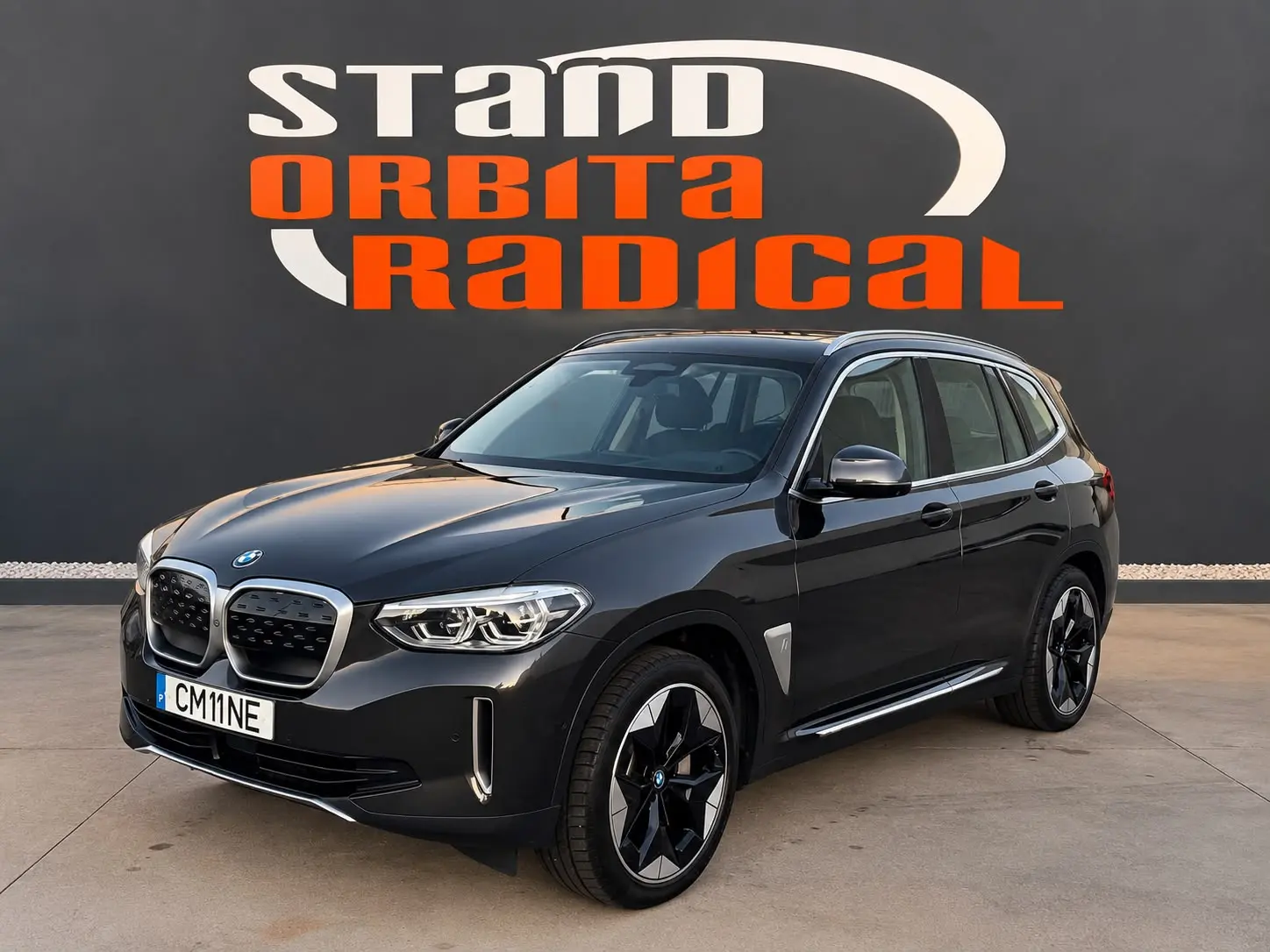 BMW iX3 Inspiring 1