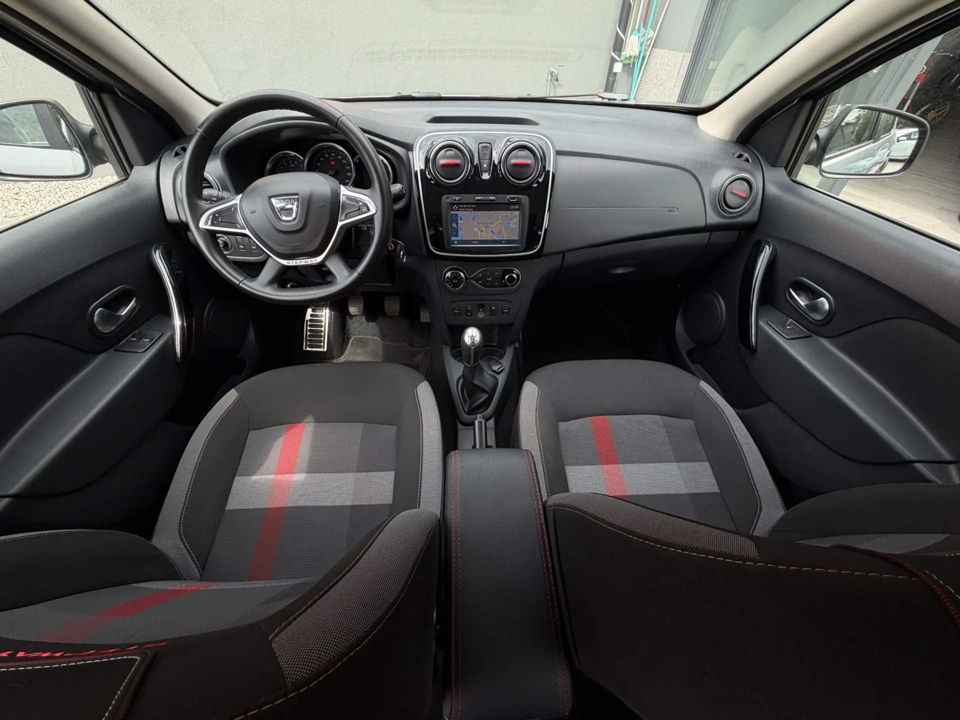Dacia Sandero 0.9 TCe SL Stepway of Life 13
