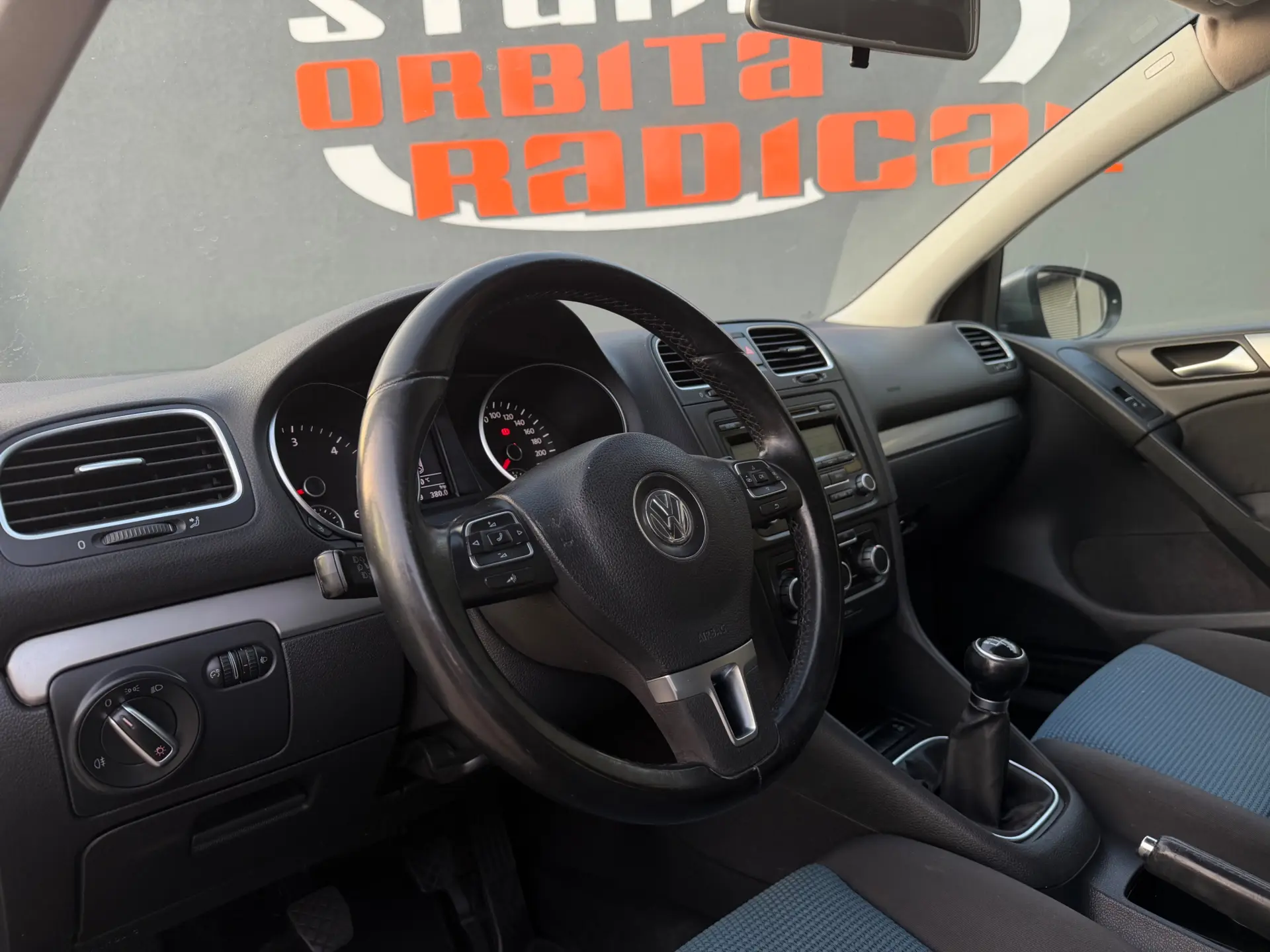 Volkswagen Golf 1.6 TDi Confortline 7