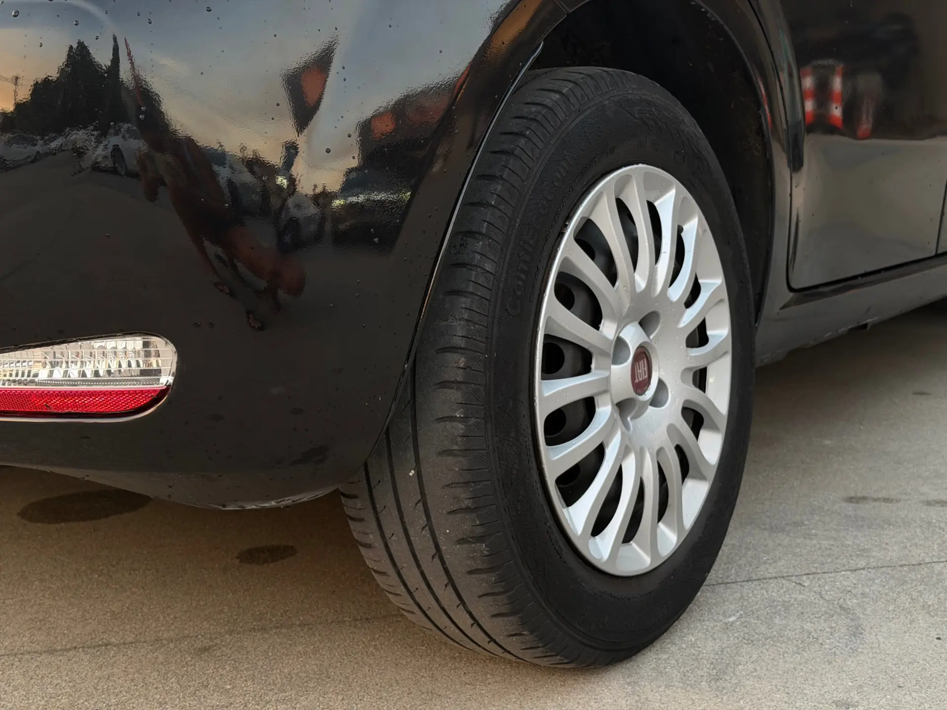 Fiat Punto 1.2 Lounge S&S 5