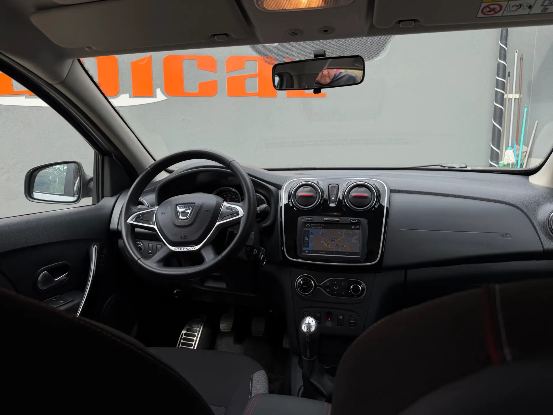 Dacia Sandero 0.9 TCe SL Stepway of Life 12