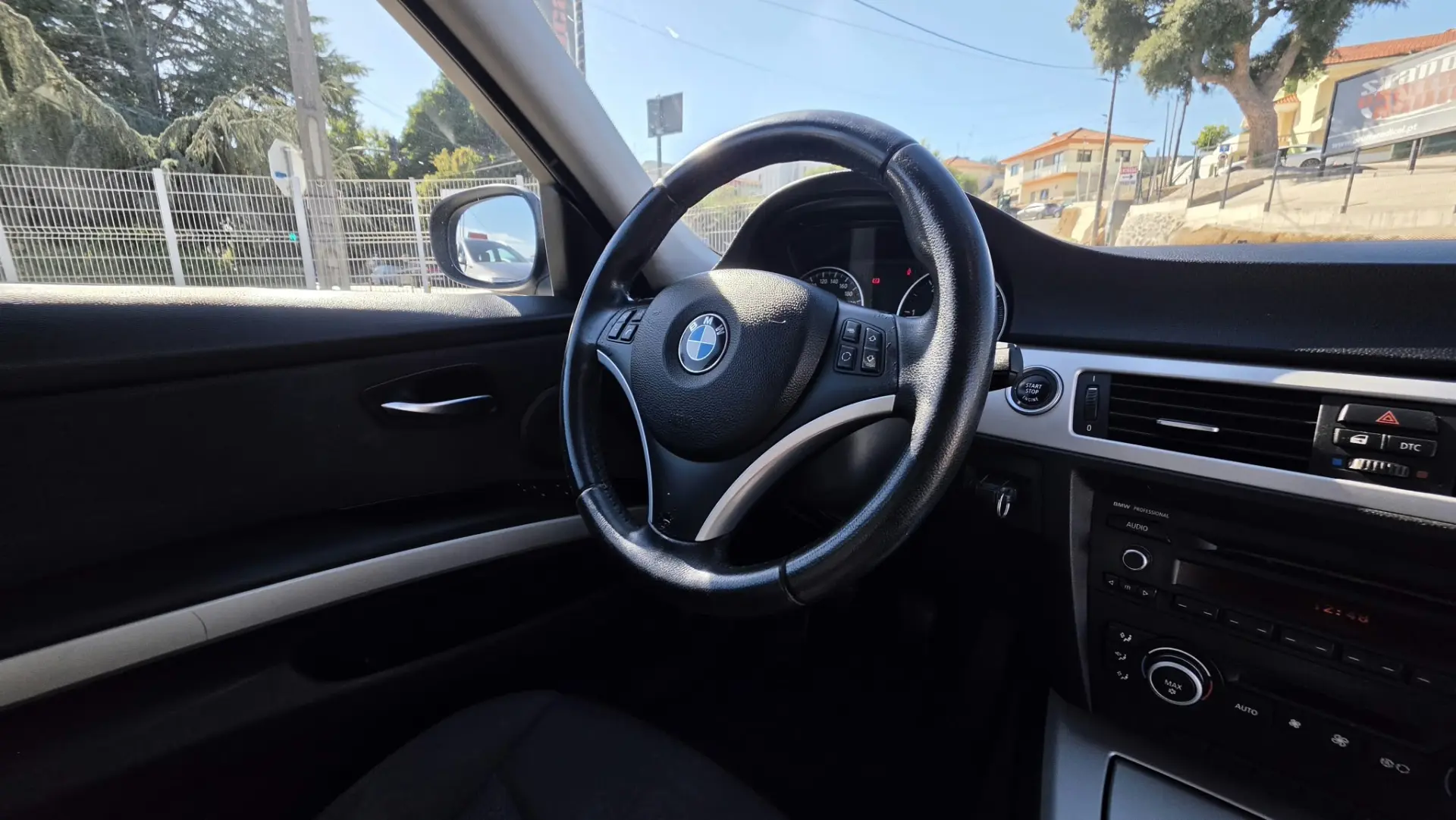 BMW 318 d Dynamic 13