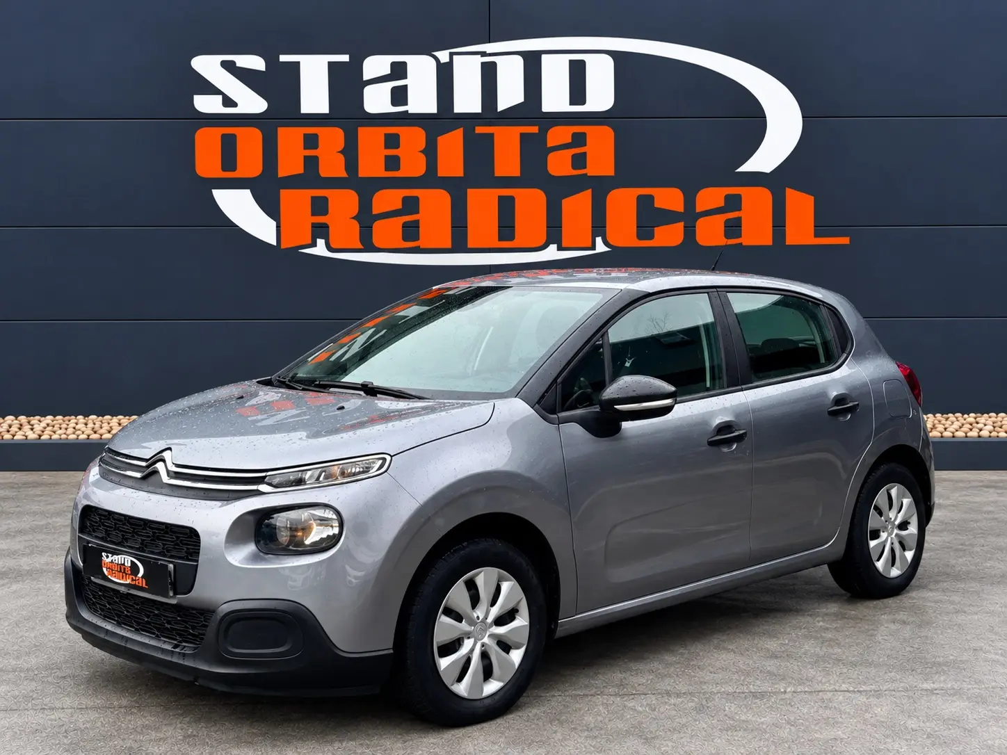 Citroen C3 1.2 PureTech Live 1