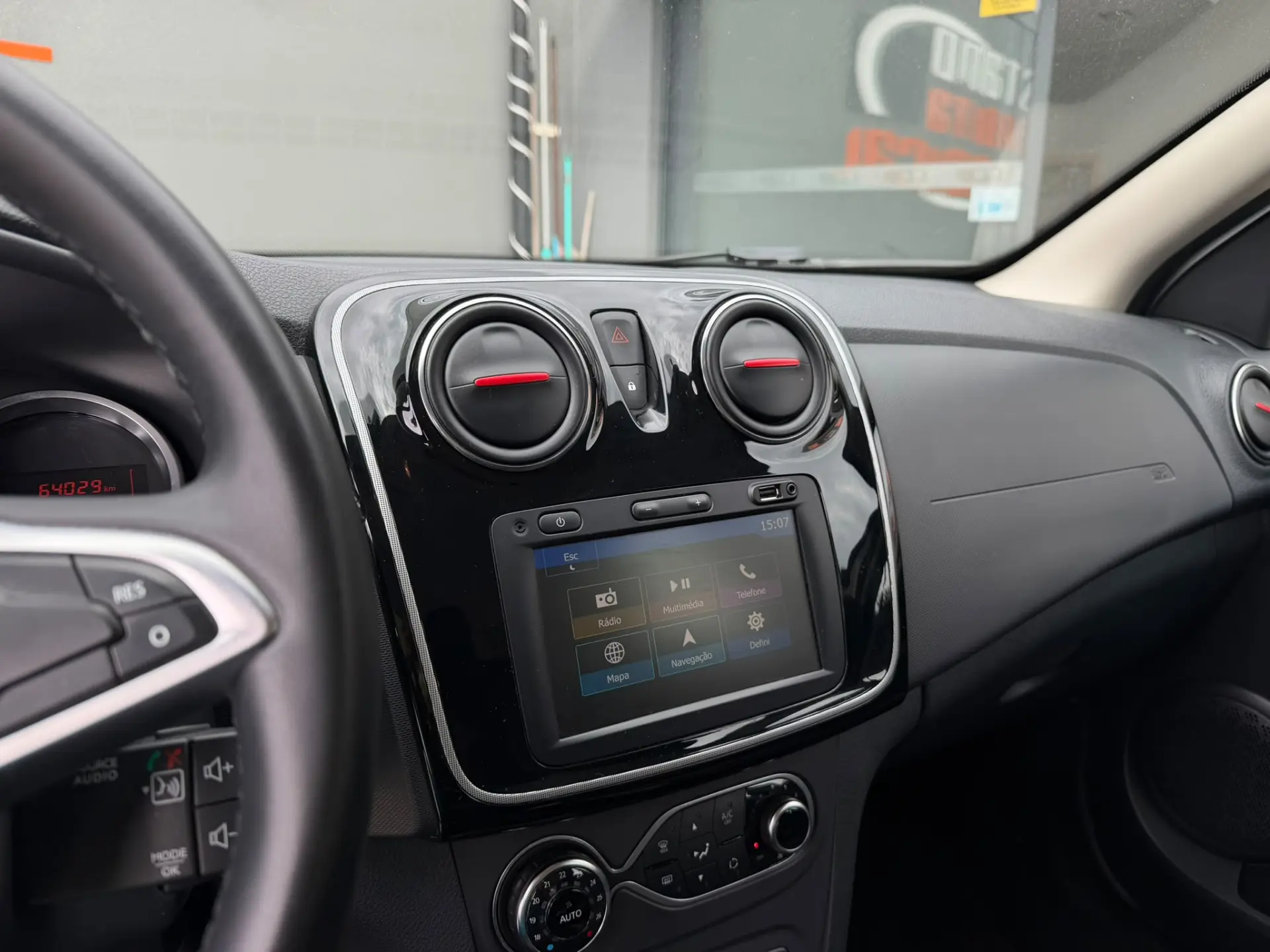 Dacia Sandero 1.5 dCi SL Stepway of Life 17