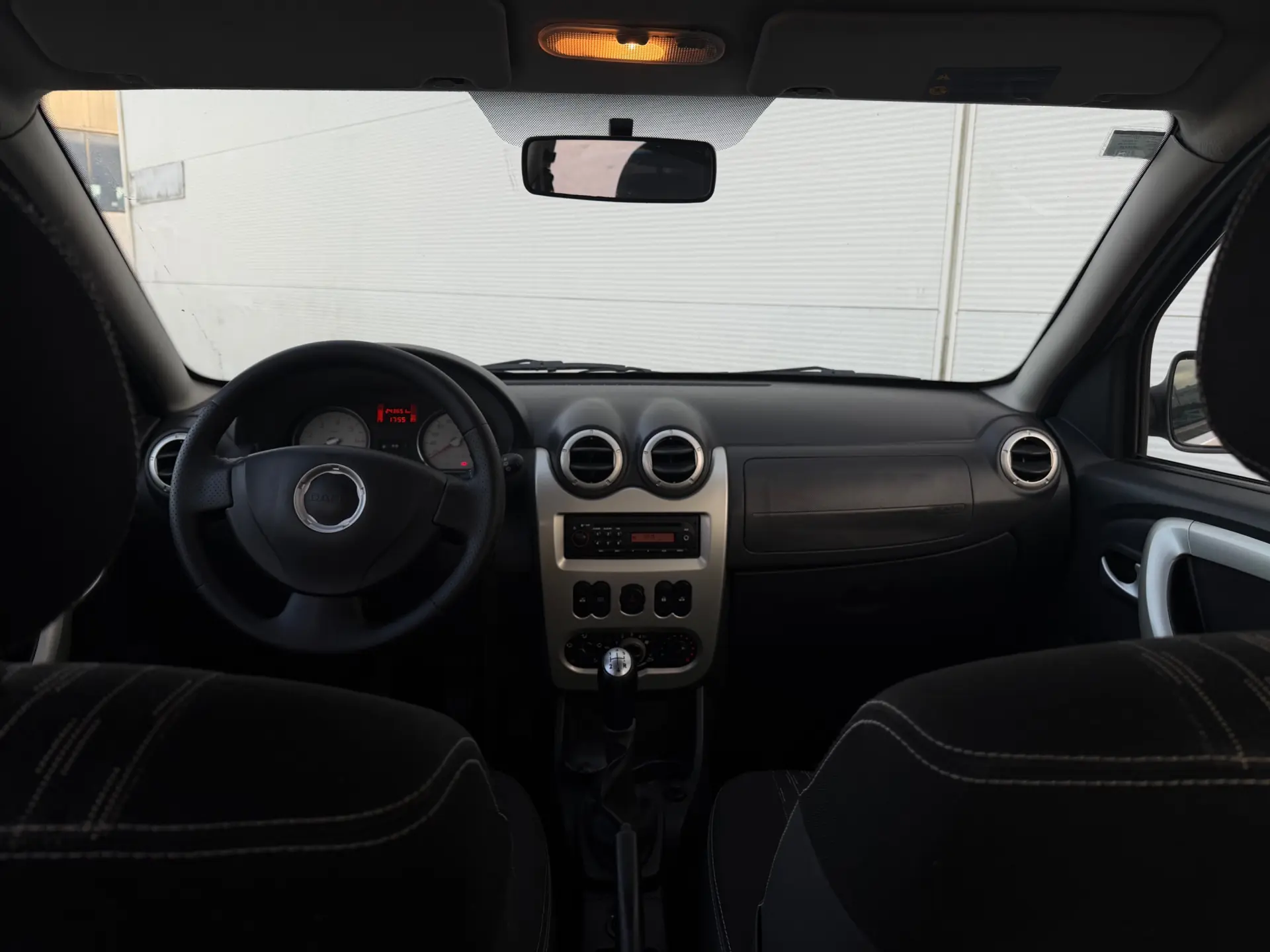 Dacia Sandero 1.5 dCi Comfort 17