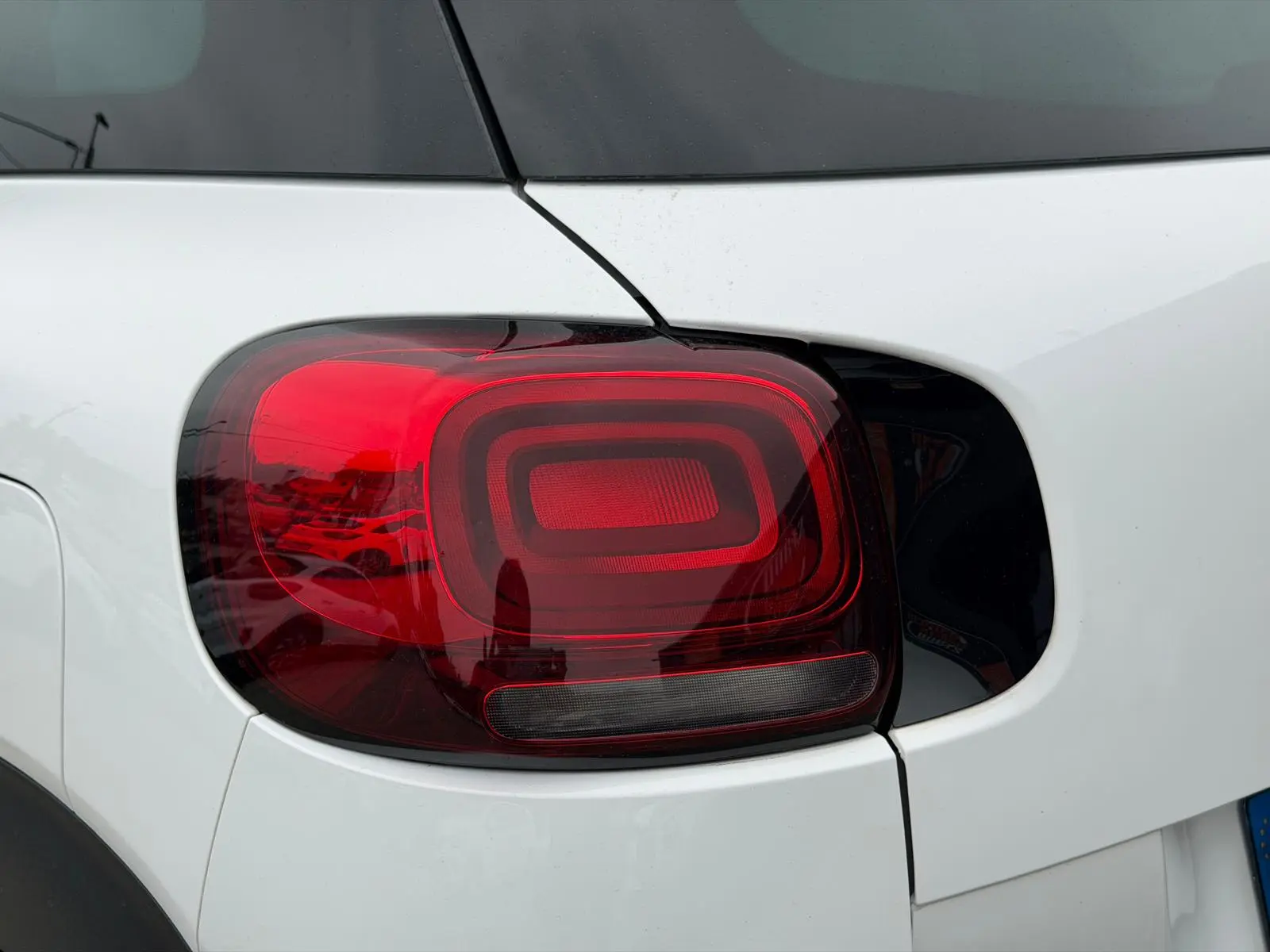 BMW 116 d Pack Desportivo M Auto 4