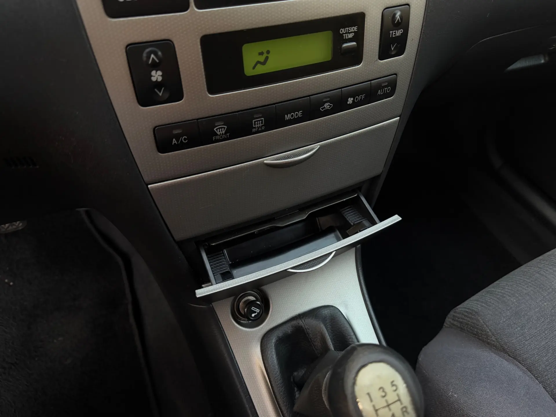 Toyota Corolla SW 1.4 VVT-i AC 12