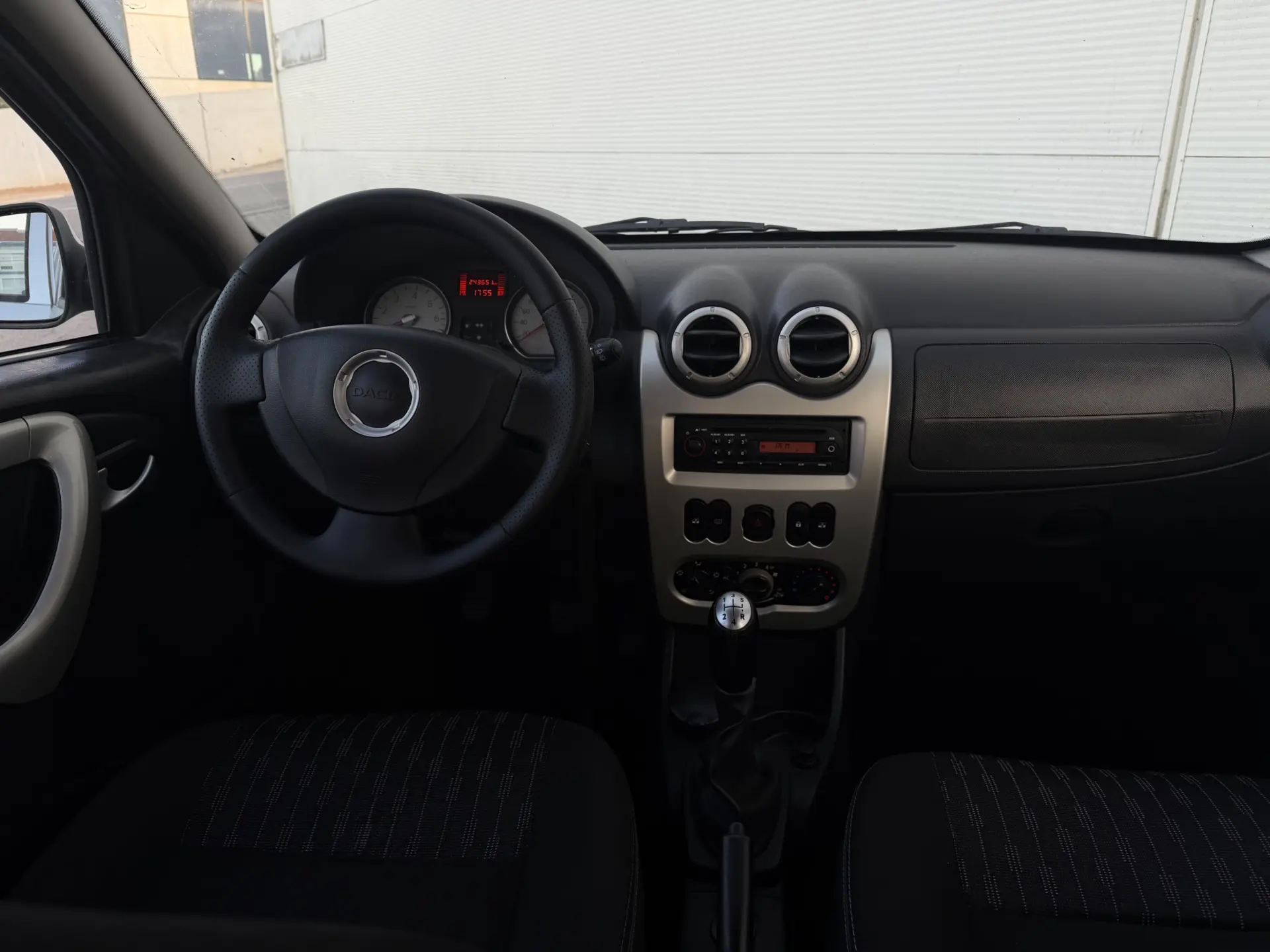 Dacia Sandero 1.5 dCi Comfort 16