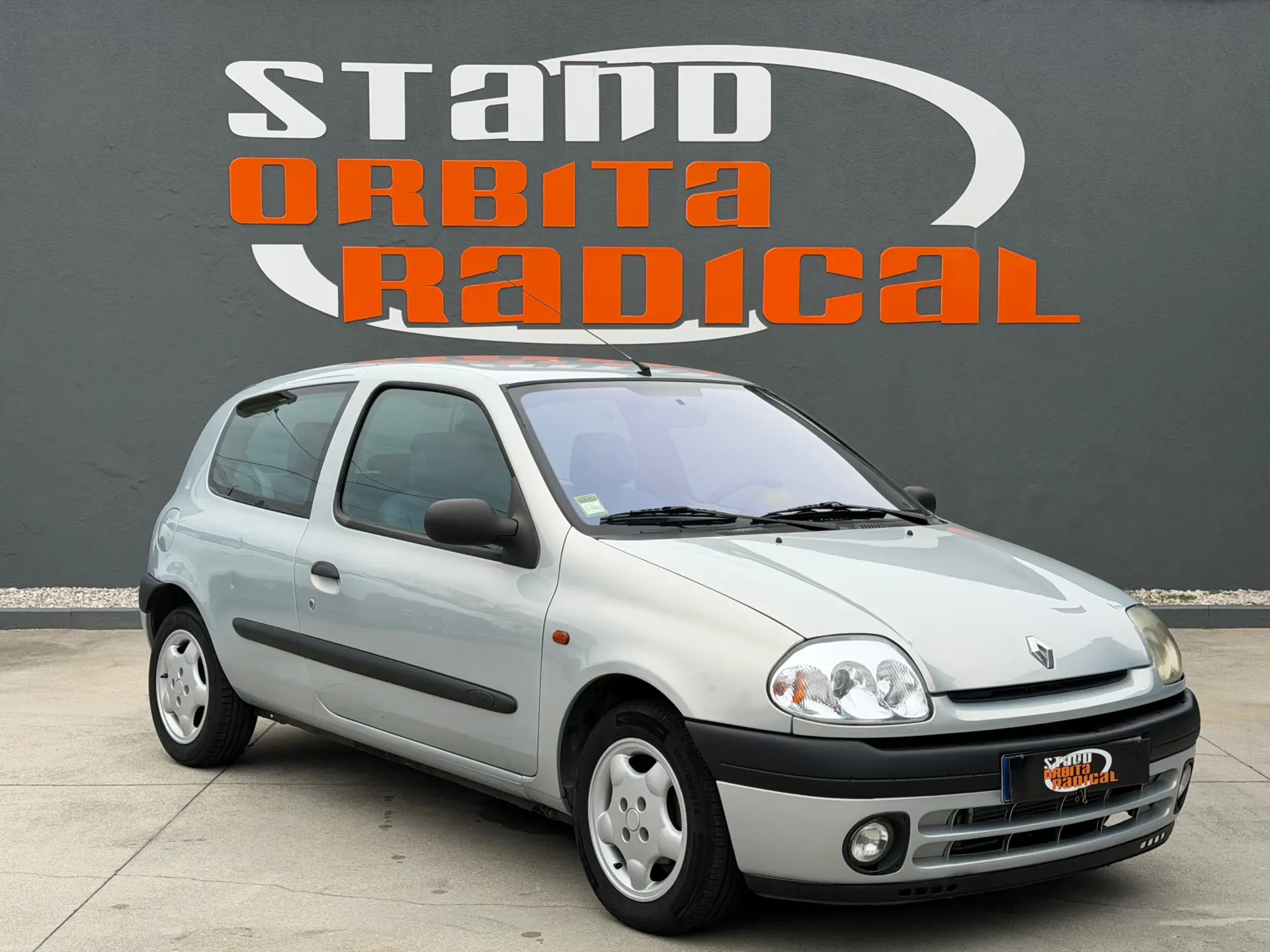 Renault Clio 1.2 Confort Authentique 3