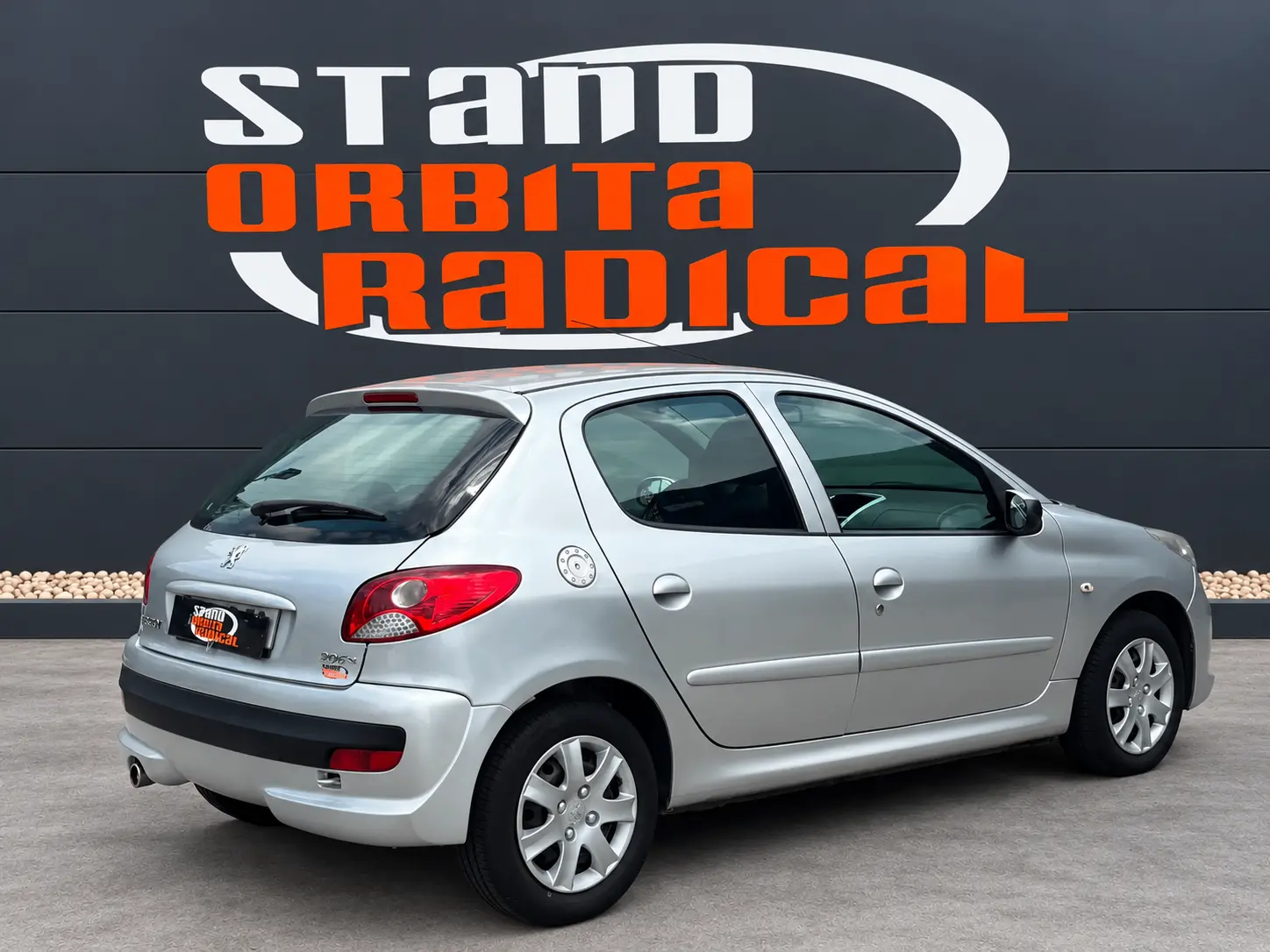Peugeot 206 1.1 Trendy 4