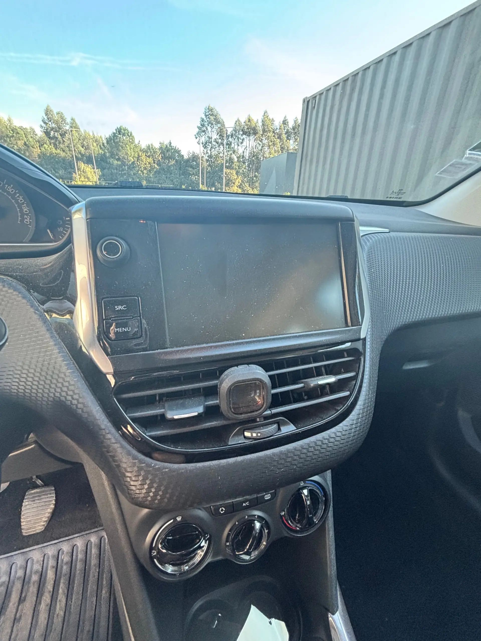 Peugeot 2008 1.2 pure tech 5