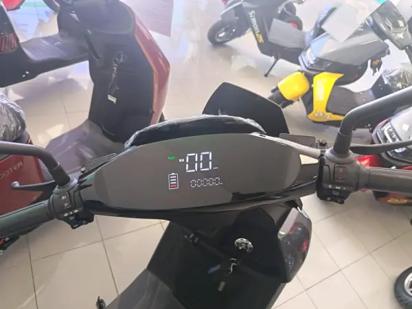 XEC SIMON 25 250W NOVO 2