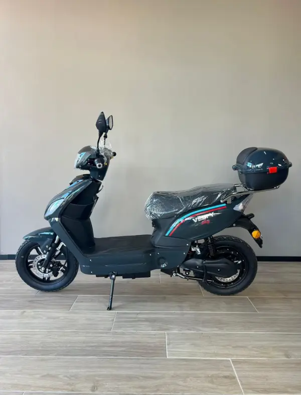 Raider Vespy Sky NOVO 1