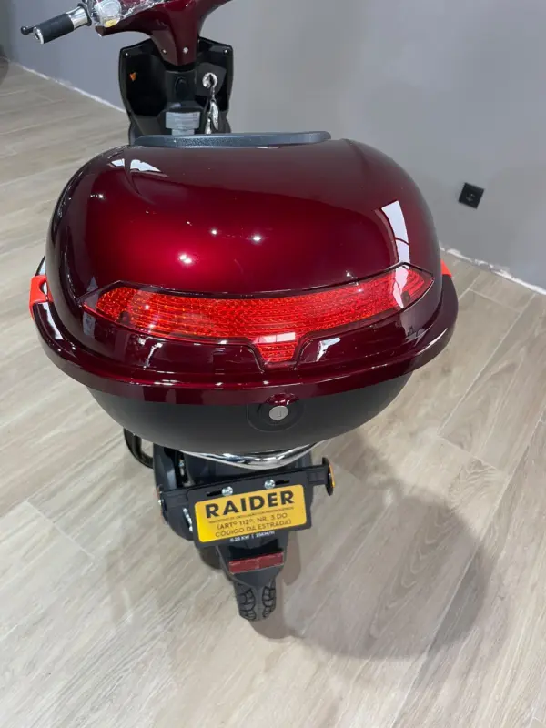 Raider Vespy Sky 6