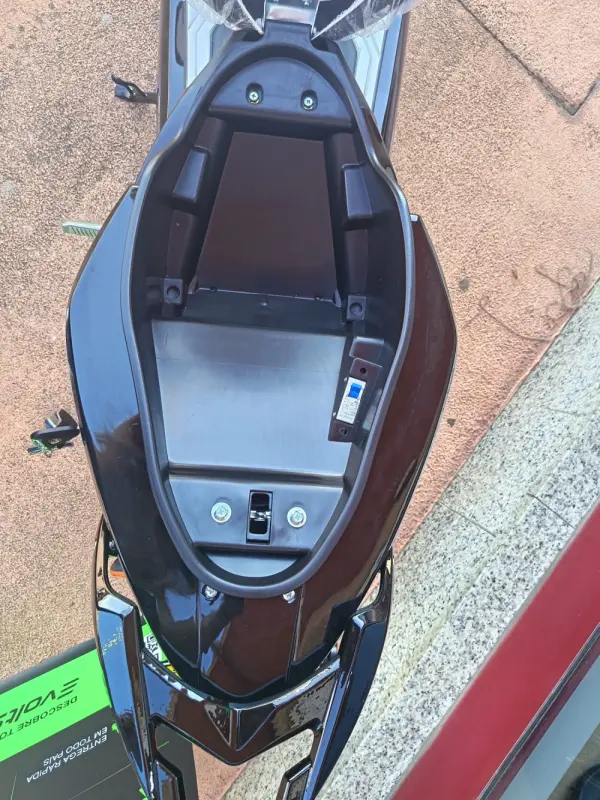 Raider Scooty 250 NOVO 3