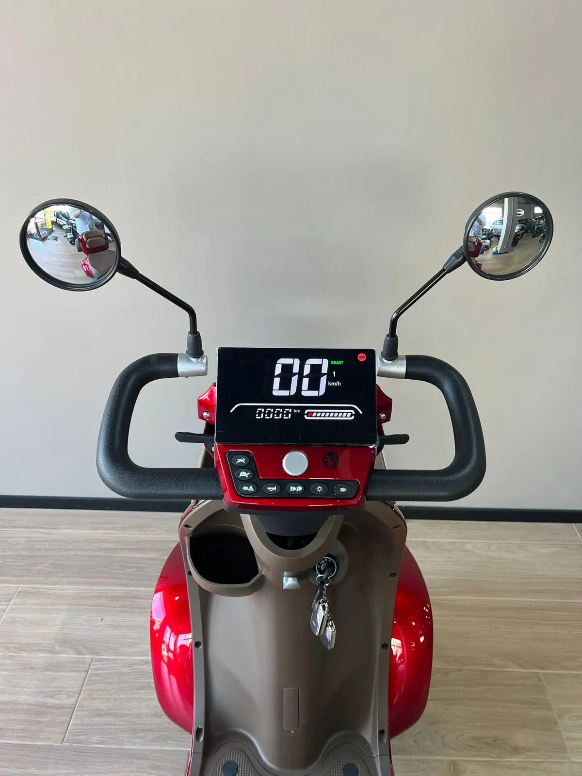 XEC LUNAR-Q 1000W NOVO 9