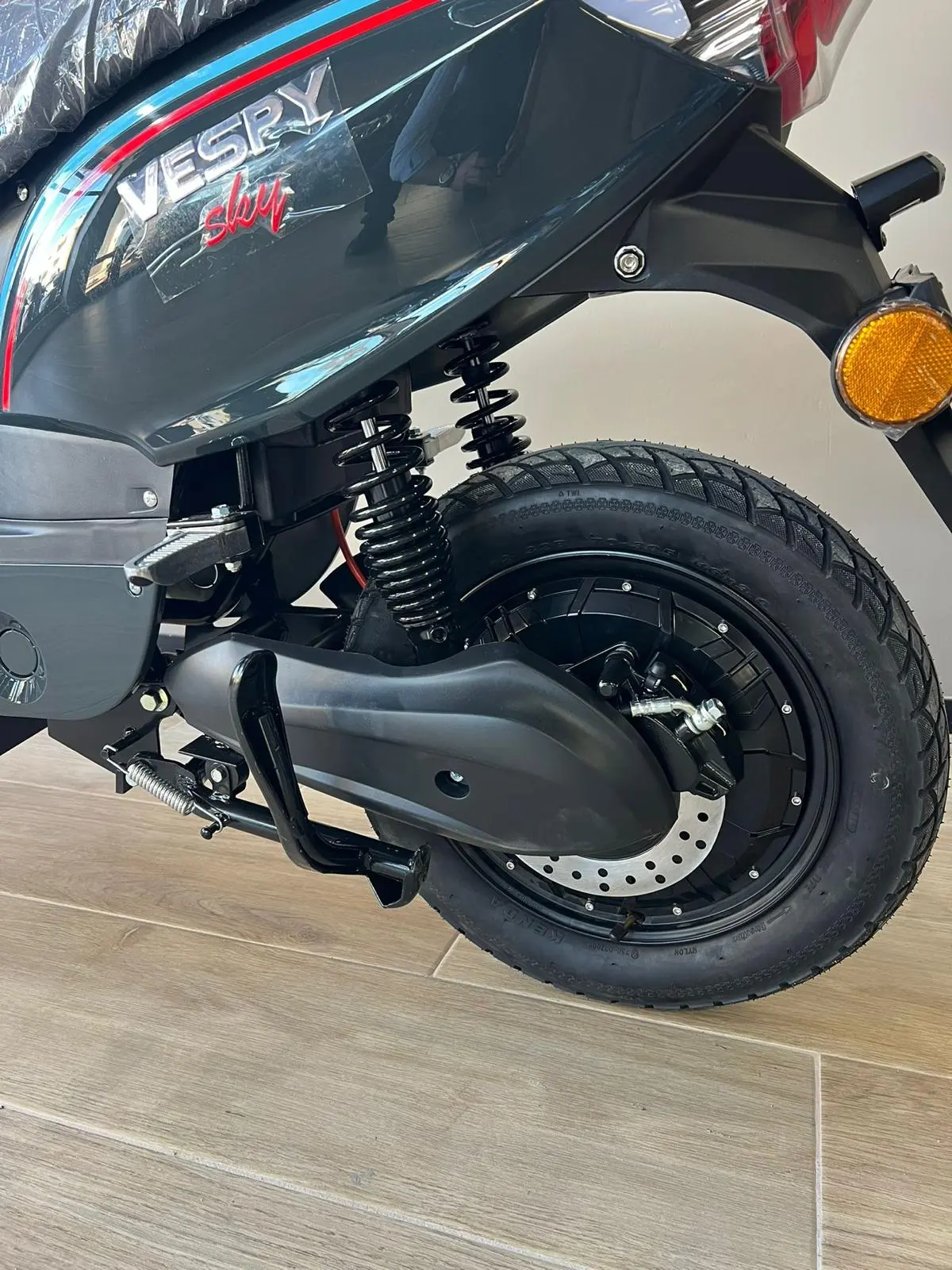 Raider Vespy Sky NOVO 9
