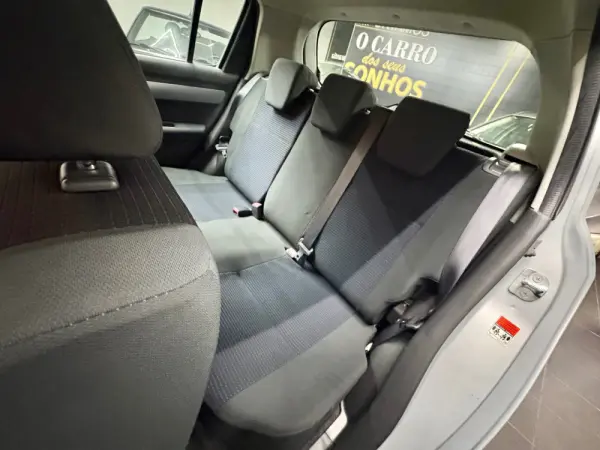 Suzuki Swift 1.3 DDiS Sport 11