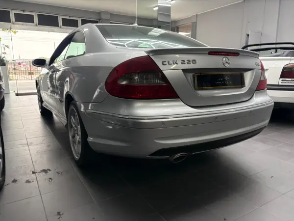 Mercedes-Benz CLK 220 CDi Avantgarde Aut. 4