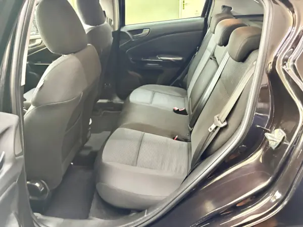 Alfa Romeo Giulietta 2.0 JTDm Distinctive TCT 10