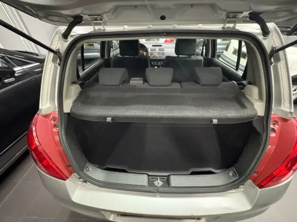 Suzuki Swift 1.3 DDiS Sport 25