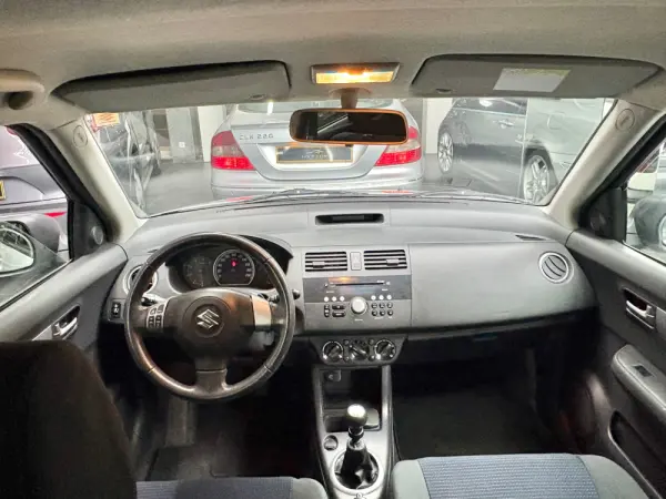 Suzuki Swift 1.3 DDiS Sport 16