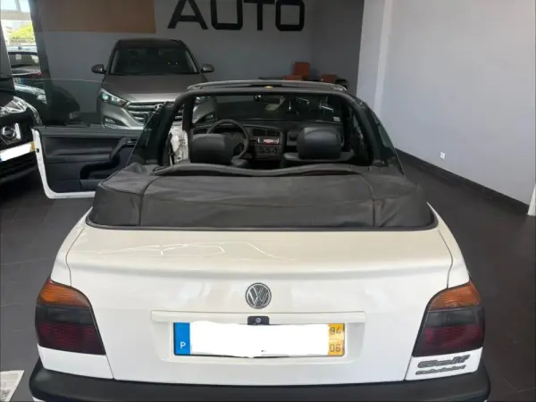 Volkswagen Golf Cabriolet 2.0 Avangard 16