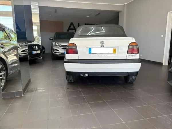 Volkswagen Golf Cabriolet 2.0 Avangard 22