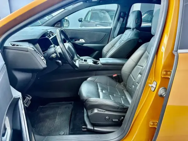 DS DS7 Crossback 2.0 HDi La Premier 180 Cv 8