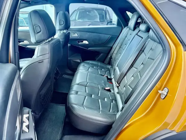 DS DS7 Crossback 2.0 HDi La Premier 180 Cv 15