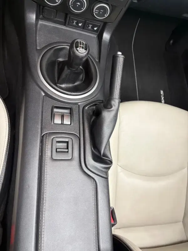 Mazda MX-5 1.8 MZR Sendo 8