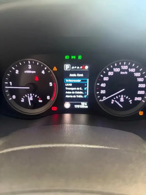 Hyundai Tucson 1.7 Crdi Premium DCT 140 Cv 29