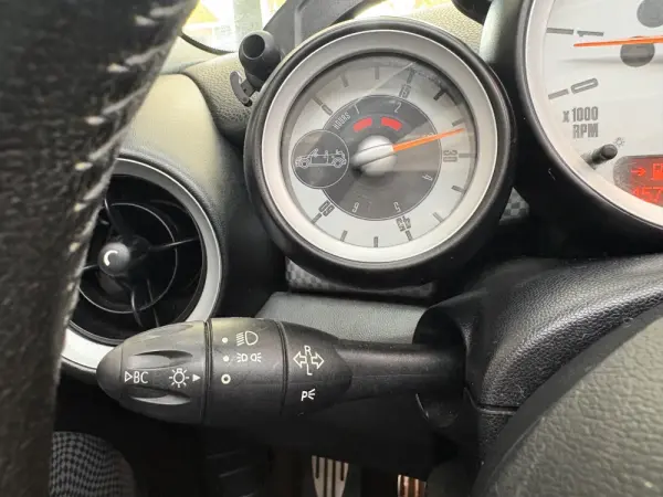 MINI Cabrio Cooper S 15