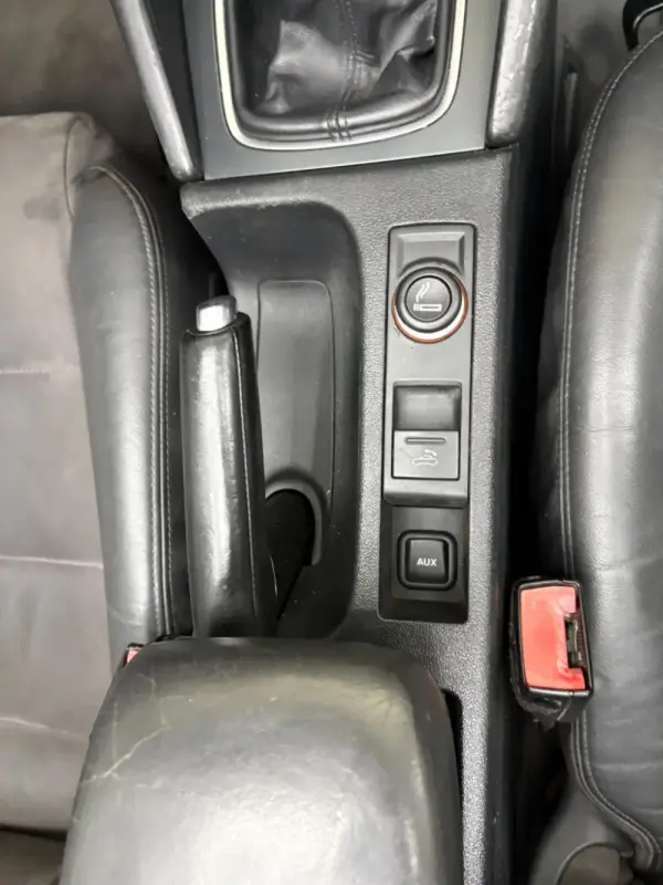 Audi A3 Cabrio 1.6 TDI (clean diesel) Attraction 8
