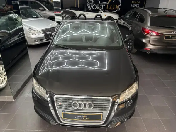 Audi A3 Cabrio 1.6 TDI (clean diesel) Attraction 21