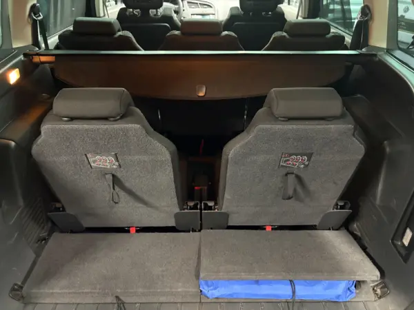 Peugeot 5008 1.6 HDi Tech-Motion 27