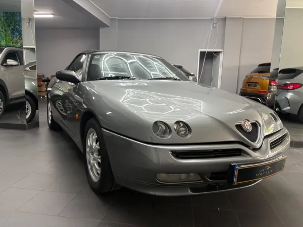 Alfa Romeo Spider 1.8 TS 23