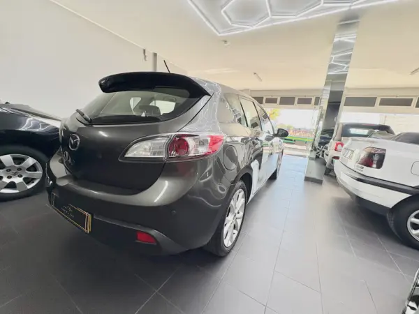 Mazda 3 Hatchback MZ-CD 1.6 Sport 2