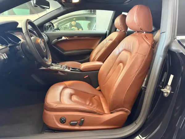 Audi A5 2.7 TDI Multitronic 6