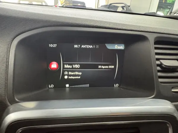 Volvo V60 2.0 D2 Summum Geartronic 18