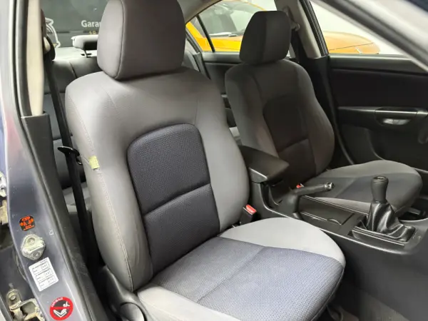Mazda 3 Sedan MZ-CD 1.6 Exclusive Plus 7