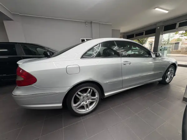 Mercedes-Benz CLK 220 CDi Avantgarde Aut. 34