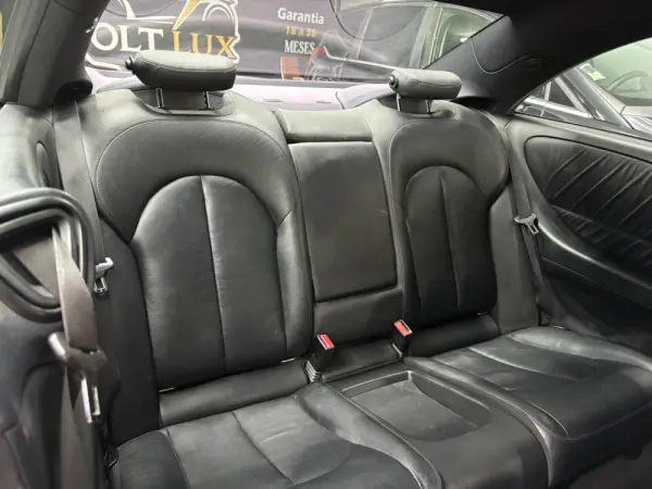 Mercedes-Benz CLK 220 CDi Avantgarde Aut. 13