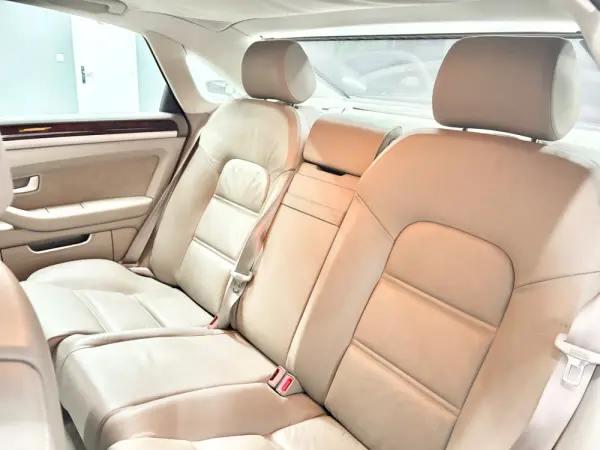 Audi A8 3.0 TDI V6 quattro Tiptronic 7